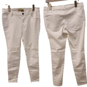 Hybrid white denim jeans Juniors Size 13 NWOT